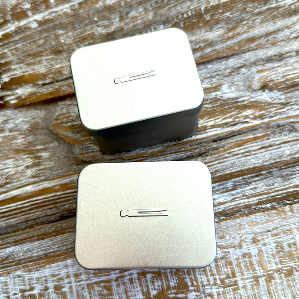 “French Laundry” restaurant tins